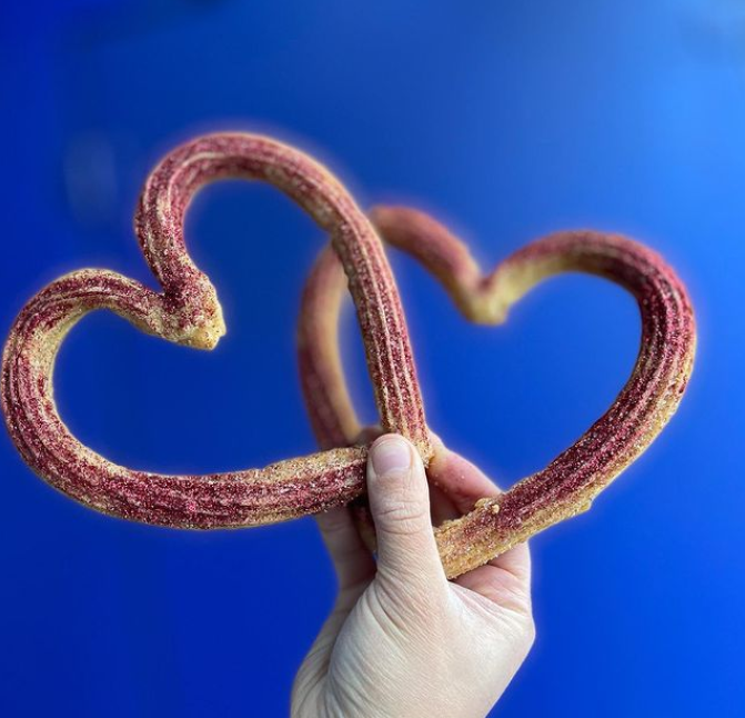 PhillyGrub's tweet photo. Send Churros to your loved ones this Valentine's Day! $25 includes churros, dipping sauce, a love note, &amp; delivery!
The cutoff for orders is February 12th at 8pm. Deliveries (within 5 miles of Center City) will occur on February 14th between 1pm and 6pm. https://t.co/skmMYhUZkf https://t.co/uDWh5NiCWc