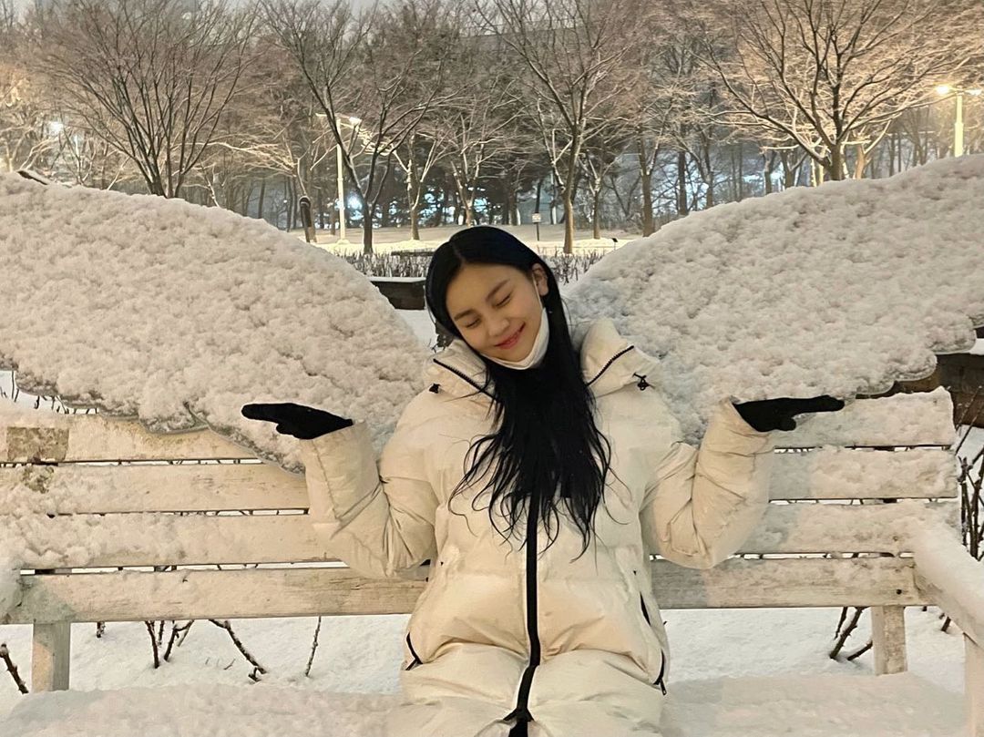 hwangsinb_'s tweet photo. they're back!! i'm cryingg rn 😭 https://t.co/pMV3fhms0m