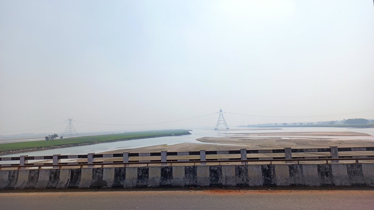 satish_jnu's tweet image. शिक्षा-रोज़गार यात्रा बिहार सीमांचल क्षेत्र कोसी नदी पार करने के बाद मधेपुरा की तरफ़।
#AISA #RYA #CPI_ML