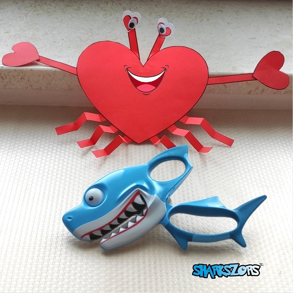 sharkszors's tweet photo. #ValentinesDay #valentinesdaycrafts #valentinekidscrafts #sharkszors #safetyscissors #earlychildhoodeducation #toddleractivities #toddlerfun #earlychildhoodeducator #homeschool #toddlercrafts #earlychildhood #preschoolcrafts #preschoollearning #toddlerlife #learnthroughplaying https://t.co/twrKVeuYZt