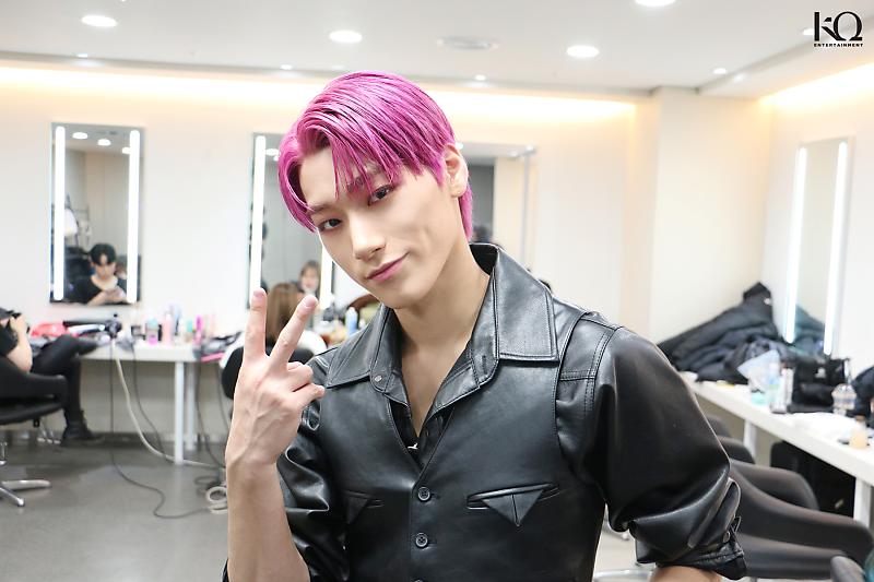ChoiSanSpain's tweet photo. [📸: 070221 #San HD | Última actuación en Immortal Songs]

Cr: https://t.co/czsLtkCRp9

#ATEEZ #에이티즈 #최산 #산 #FEVER_Part_2 #INCEPTION #THANXX @ATEEZofficial https://t.co/OQzDBwFYjA