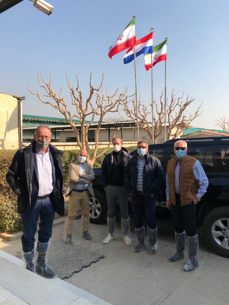 AgroTeheran's tweet photo. Visited Behdam #Dairy farm near Teheran, one of the best performing farms in Iran with more than 500 cattle and a daily output of 40 liter per cow. Cows look familiar? @DairyCampus @TopsectorAF https://t.co/GW89uDHiiH