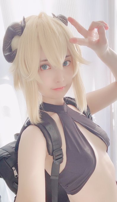 Twitterのコスプレ画像37