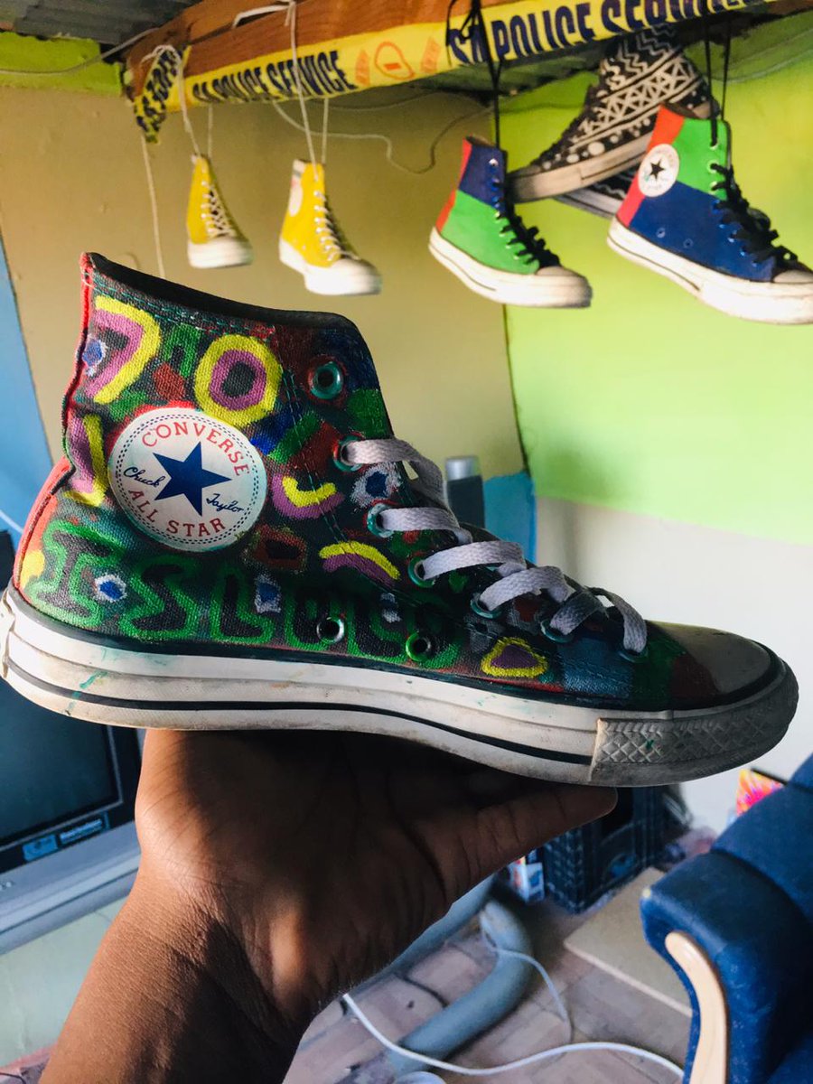 SnipMabhakethy's tweet photo. Islolo x Converse side A 👾👾👾
customized by Guluva Dash 👩‍🎨👩‍🎨
@Converse @converse_za https://t.co/F3AS3pKHtw
