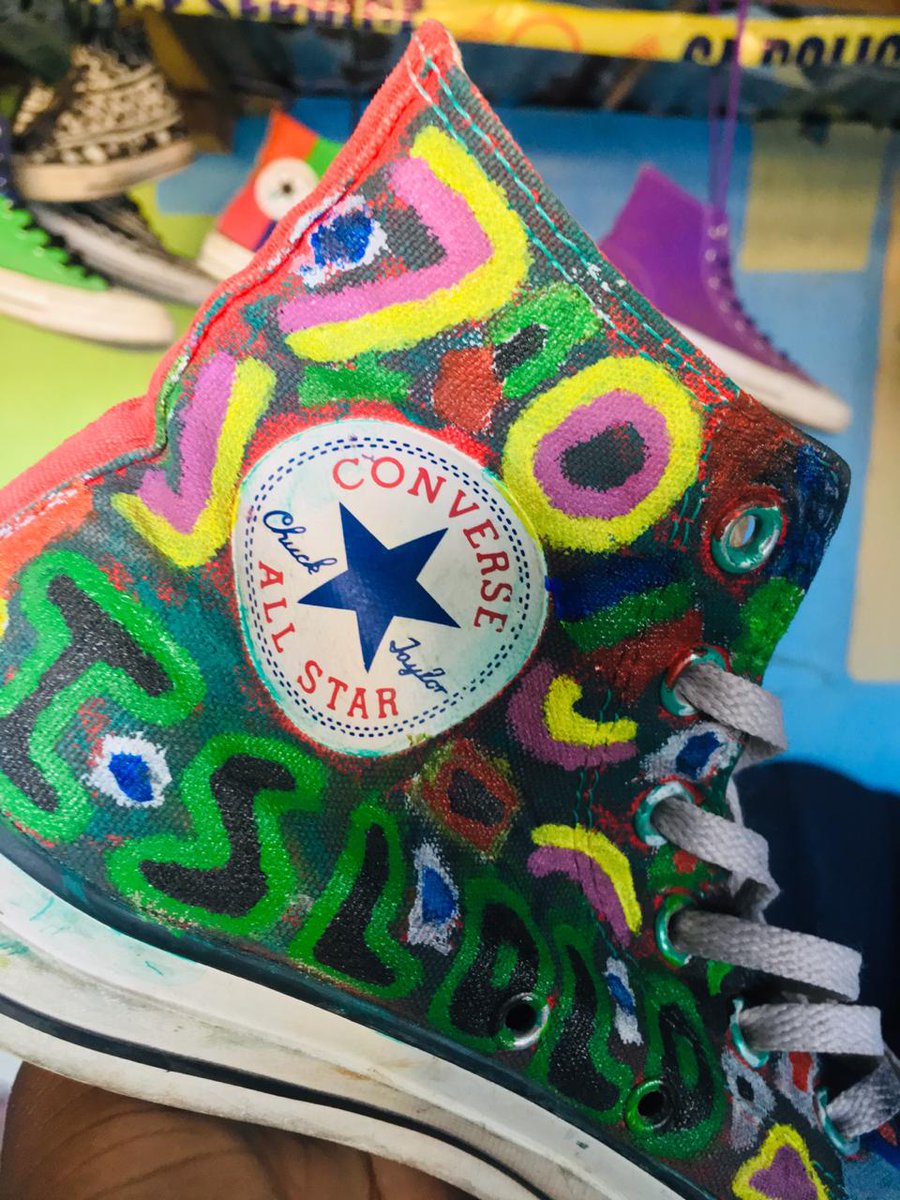 SnipMabhakethy's tweet photo. Islolo x Converse side A 👾👾👾
customized by Guluva Dash 👩‍🎨👩‍🎨
@Converse @converse_za https://t.co/F3AS3pKHtw