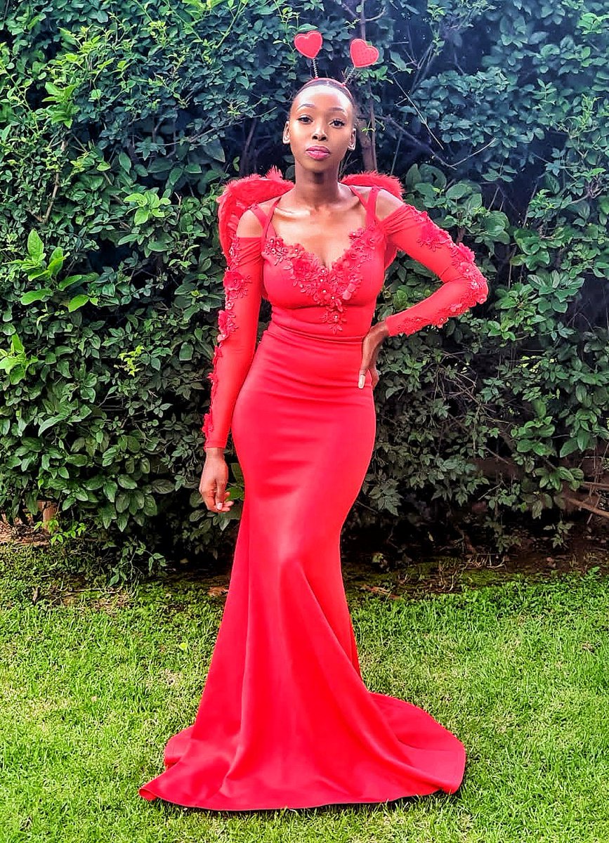 InnoMotong's tweet photo. Month of Lerato ! ❤️
It's Cupid O'clock Baby!!!!

Now whose Valentines am I making extra special this Sunday?
#valentineswithluxuryflorist follow @luxury_florist https://t.co/I9iqL21HFR