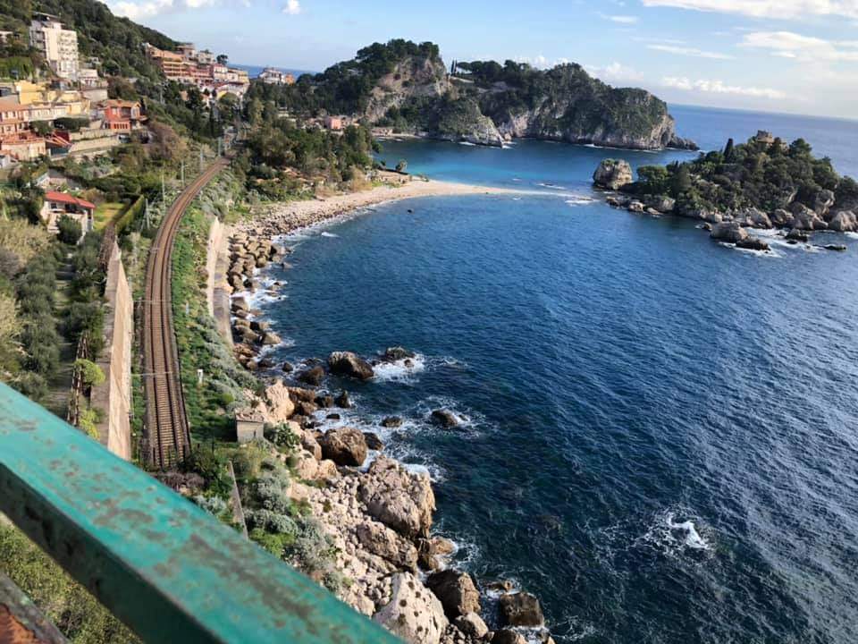SicilyPrivTours's tweet photo. Live from #Taormina
Want to go for an holiday? choose Taormina area then, one of the most beautiful places in #Sicily. Visit us at
https://t.co/OGPFUqquKM https://t.co/A2QwVEaHQk