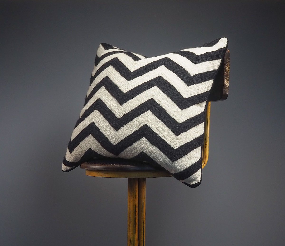 DecoFirefly's tweet photo. Are you feeling the cold today? Or have you no snow like us 😒. Regardless the weather, our chevron cushion would be the perfect edition to cosy up to when getting warm and toasty after a long days work 😌. 

#snowdays #warm #cosy #cushion #comfy #noshowdays #chevron #relaxed https://t.co/wqZqm126VP