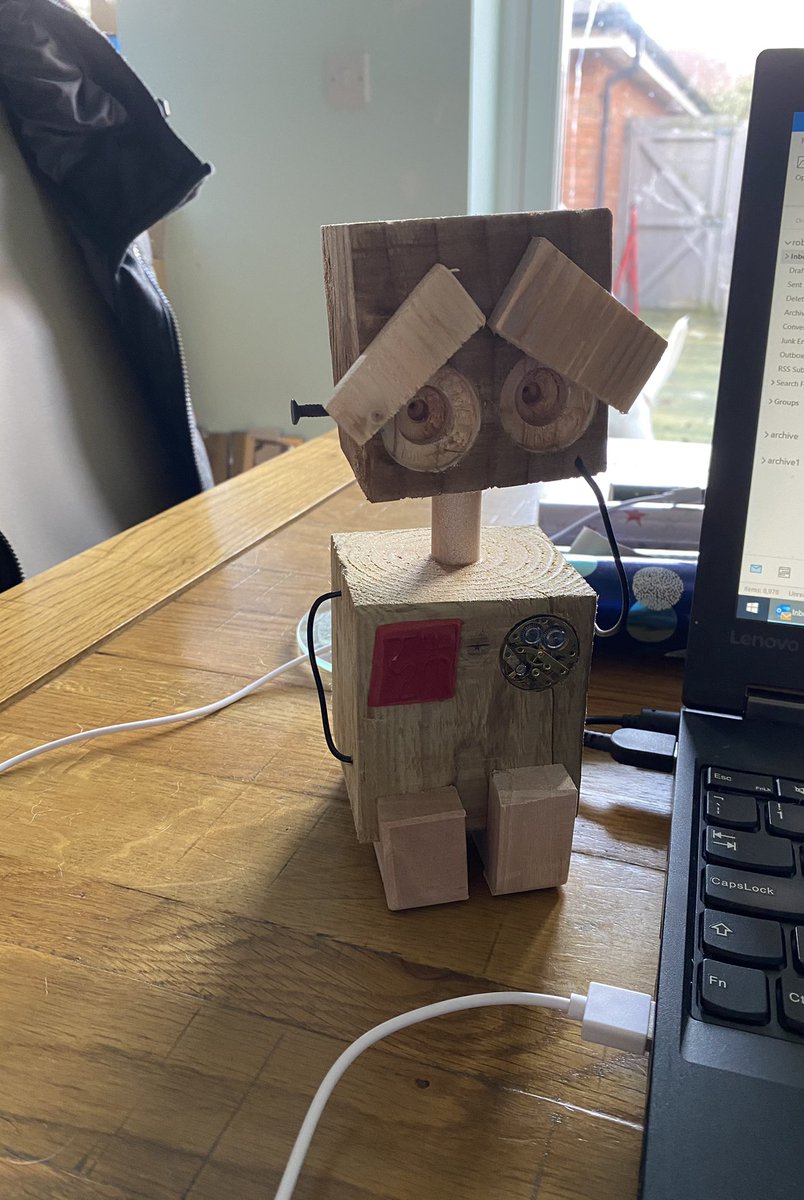 New work colleague arrived, thank you <a href="/RoboticWoodsmit/">Robotic Woodsmith</a> 🙂