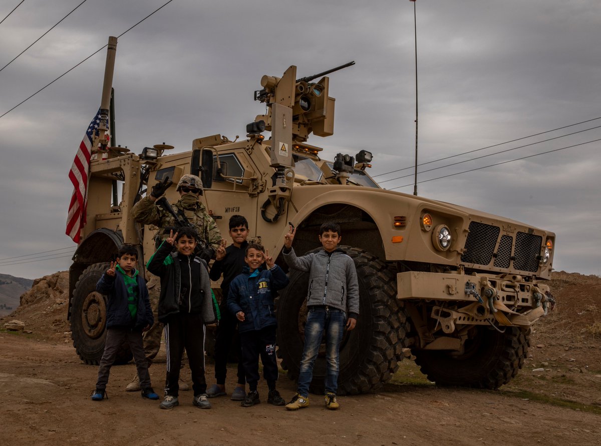 CJTFOIR's tweet photo. The Coalition is dedicated to the continued success of our partners in NE Syria as they demonstrate their capabilities in the fight to #DefeatDaesh. These relationships are important in the Coalition and SDF #SupportToStabilization. https://t.co/xMB6nqD8dQ