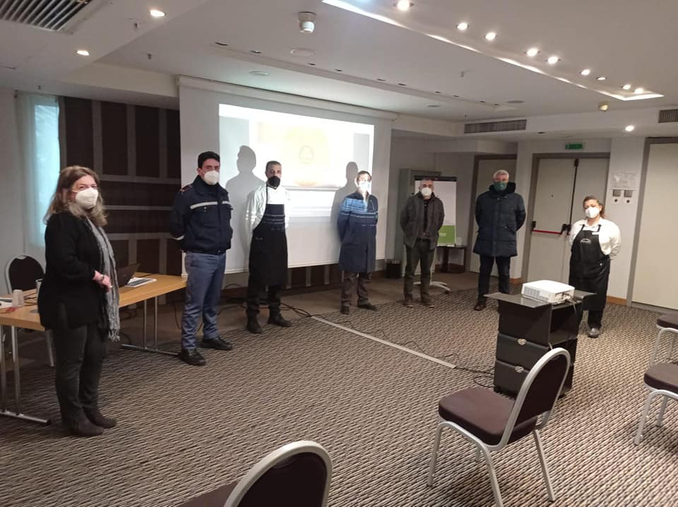 Hotel_HiNaples's tweet photo. We want to thank all those who attended the IHG Way of Clean training course, extremely important to preserve our excellent standard of hygiene and safety.
💚

#IHG #IHGwayofclean #holidayinn #holidayinnnaples #napoli #campania #igiene #sicurezza #safetytraining #hotelliving https://t.co/ra6t9VRp4X