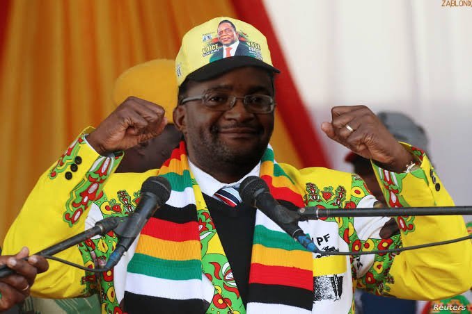 PacheduZW's tweet photo. @DMwonzora You have lost relevance. Leave Tsvangirai in peace.

#MDCPF https://t.co/FKtRw6GJsf