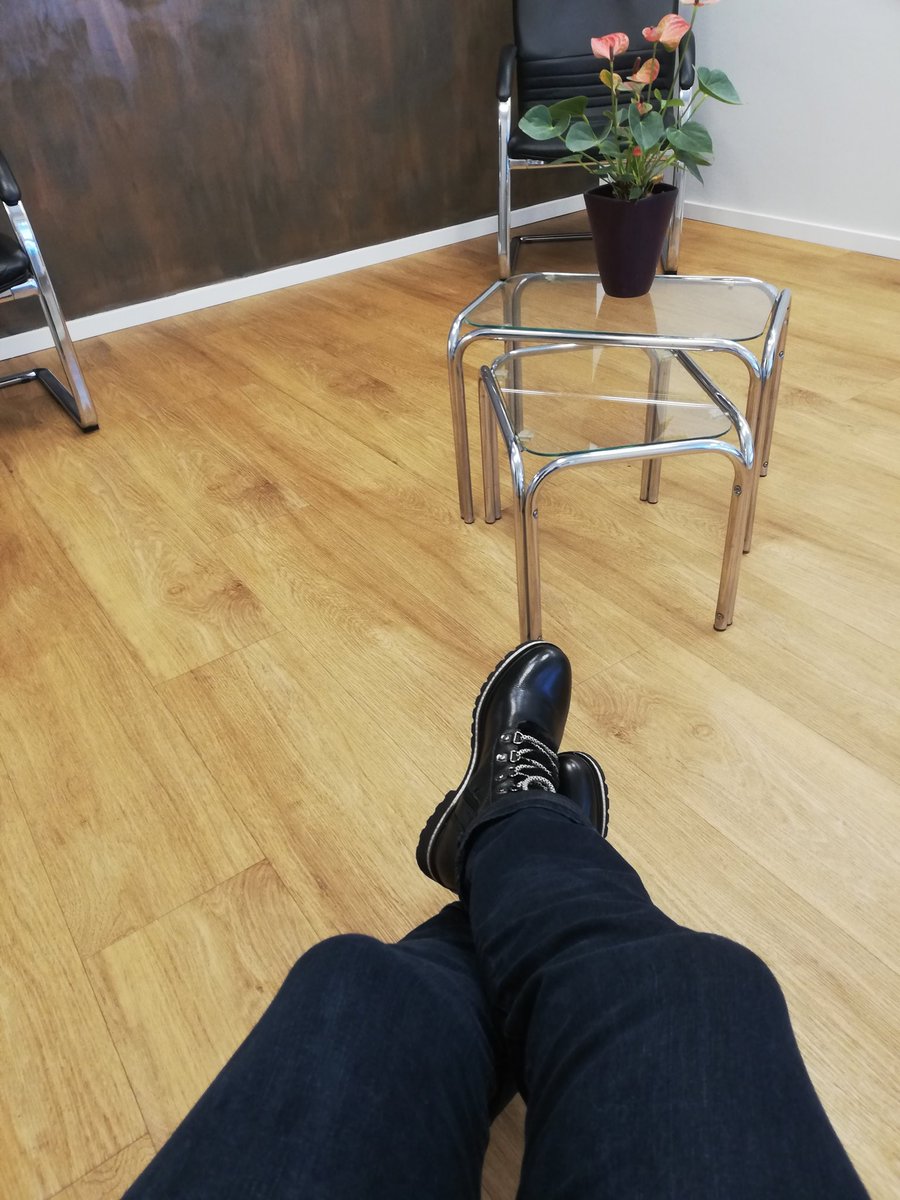 Wartezimmer Zahnarzt.. 🍀