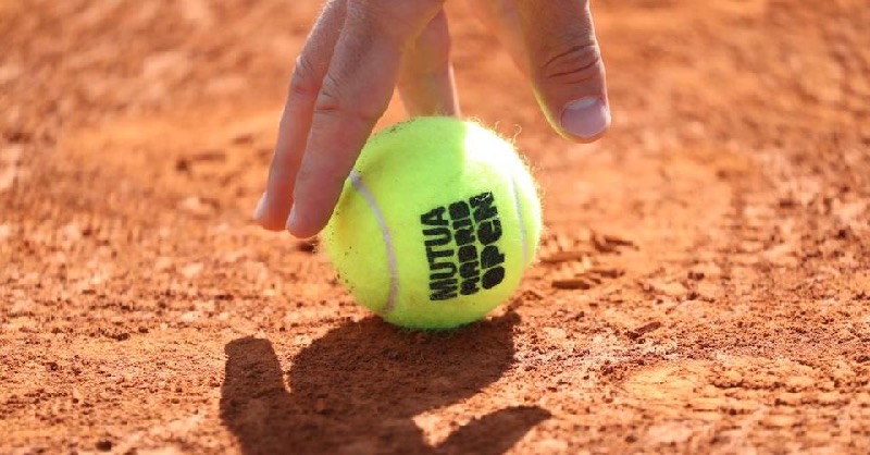 MutuaMadridOpen's tweet photo. ¡👋🏻 @Foxtennofficial! 

El #MMOPEN contará con la revisión electrónica de FOXTENN 🦊