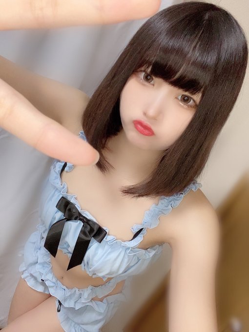 コスプレイヤーうりんのTwitter画像37