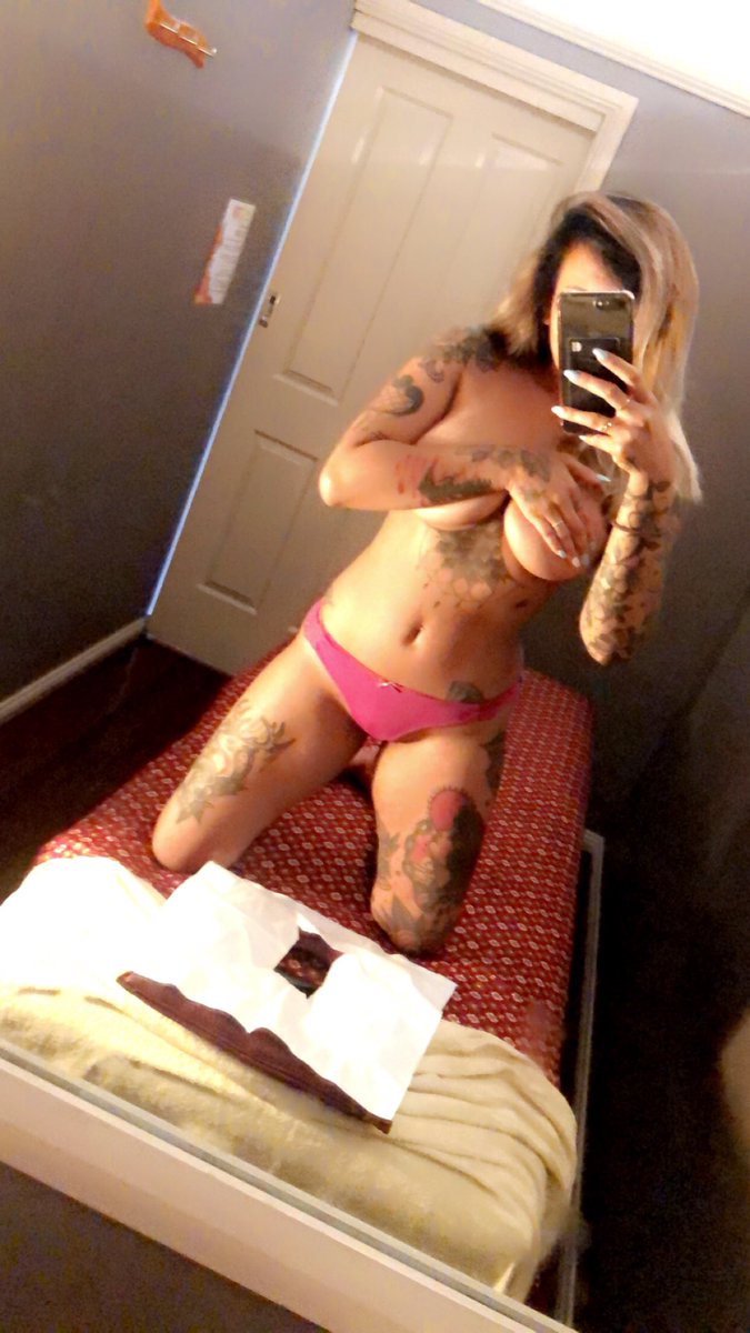 tiarastar69's tweet photo. @OnlyFansLink @OnlyFansPromoRT @Jenrose_____ https://t.co/AsmIk0OLaA https://t.co/dOZQvXgDZi
