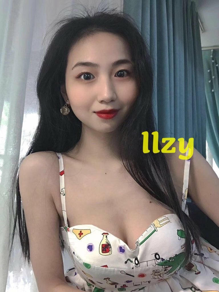 dnfpua's tweet photo. #深圳约炮 #反差婊 #极品美女 #性感 #资源 #自由偷拍 #自拍 #清纯 #女神 #约炮 天津小学教师，与男友自拍流出，身材超好，172cm，胸大，一脸清纯，床上却如此反差，流出照片117张，视频52段，关注我查看全部 https://t.co/1uJbc7b9HX