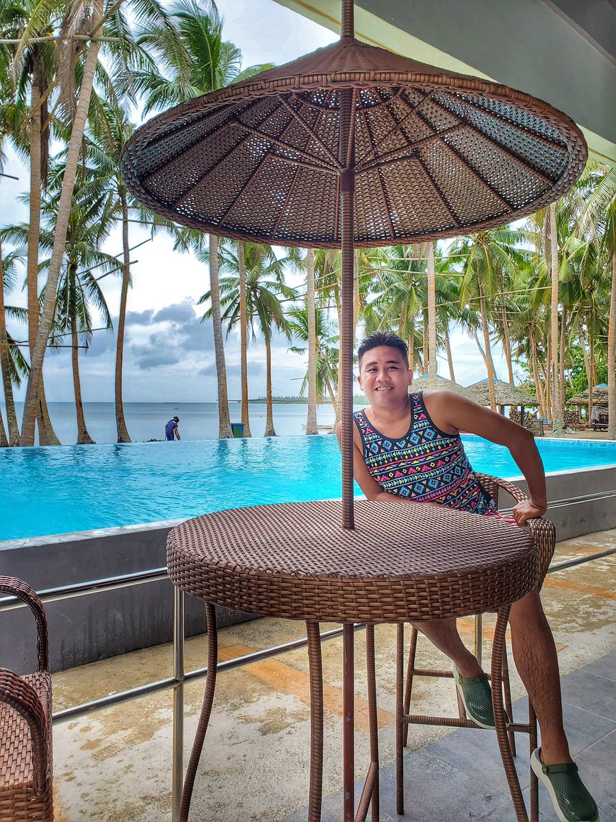 iamzhermhilo's tweet photo. Summer in February is Real.๐
#travelgoals2021 #destinationsph #summerinfebruary https://t.co/NUF250msSY