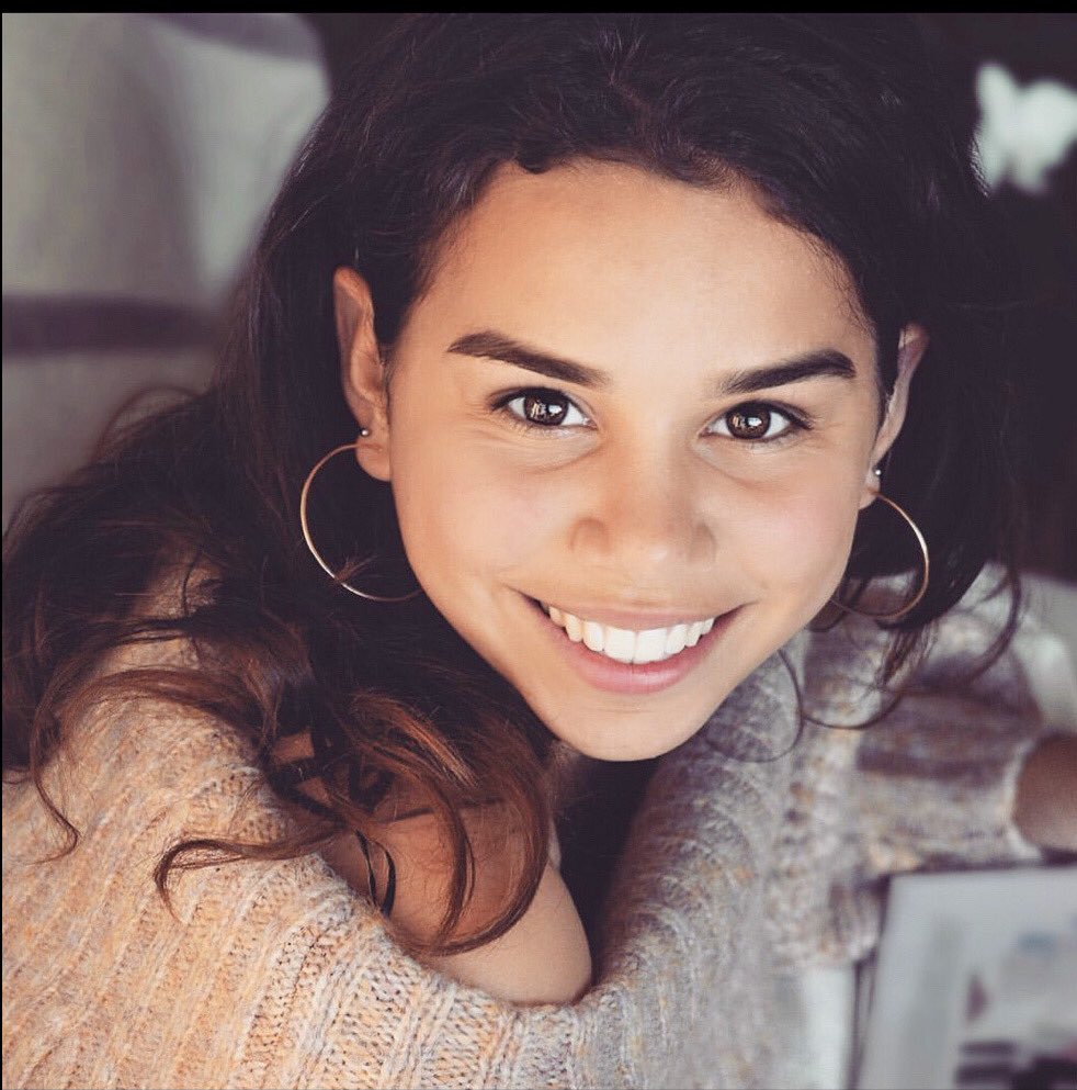 BySpanjer's tweet photo. Ik word vrolijk als ik de glans in iemands ogen terug kan lezen. Ben benieuwd wat jullie er van vinden? En zijn jullie dan van kleur of zwart wit?

#portraitphotography #nikon #naturallight #portretfotograaf #nederland #dutch #ondernemer https://t.co/deR9ymvsUf