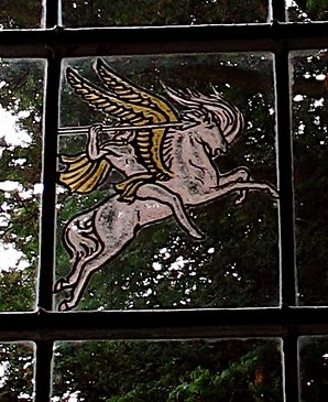 A. J. Davies of the Bromsgrove Guild designed this window in memory of Major Peter Dixon M.C., who was killed in action in 1945 & is buried in the Reichswald War Cemetery. At the time of his death he had left QOWH & joined No. 4 Airlanding Anti-Tank Battery Royal Artillery Rgmt