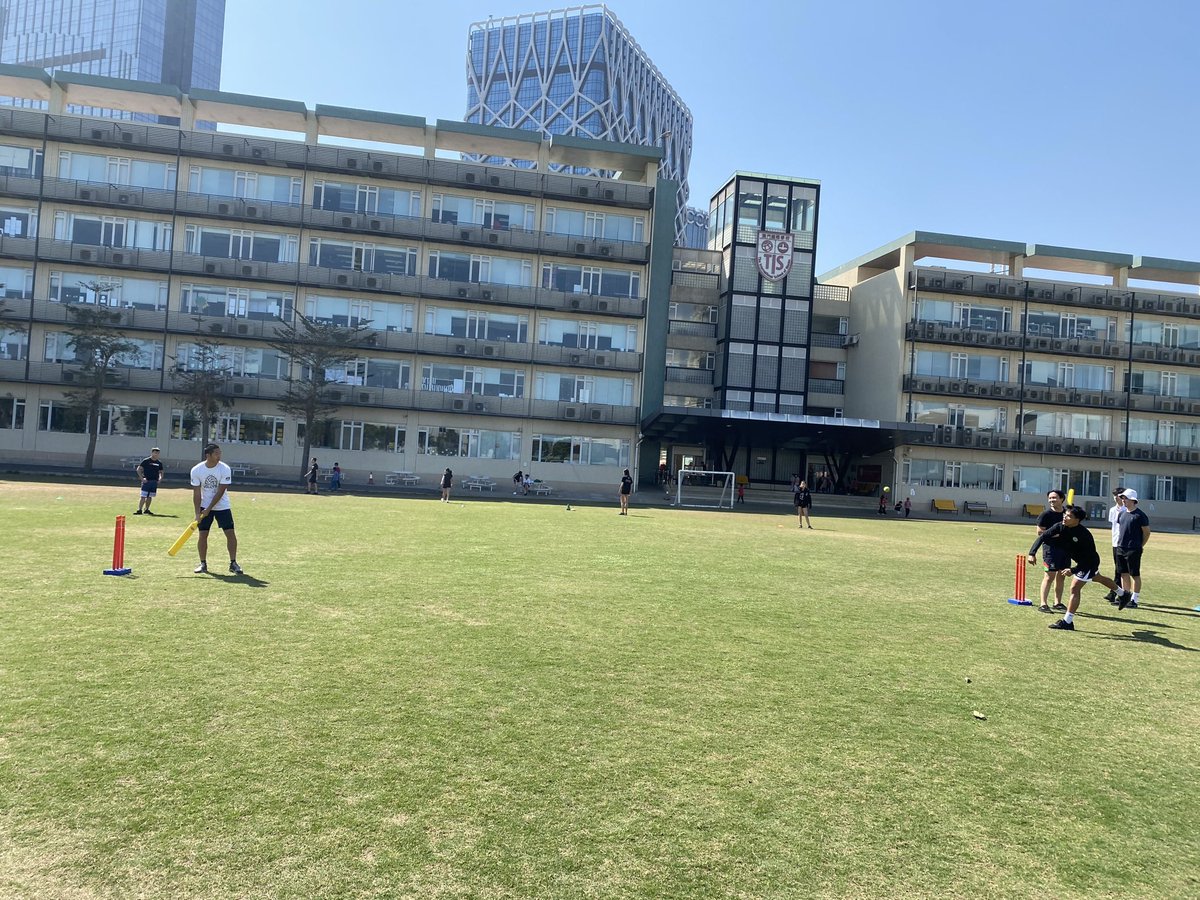 Ty_KochPE's tweet photo. The Sport Performance-C students did a great job with the culminating project for their Officiating module! They led rugby, cricket, and handball. 🏉 🏏 🤾‍♂️ #TISMacao https://t.co/W21MZOKEuV
