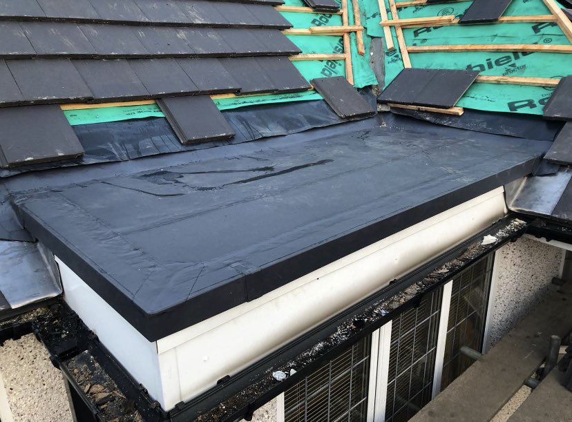 Before &amp; After new decking and new Sarnafil single ply system, As approved contractors inclusive of 10 Year Warranty  

#PicklesRoofing #Roofing #Leeds #Sarnafil #Singleply #ApprovedContractors #craftsmaninstalled