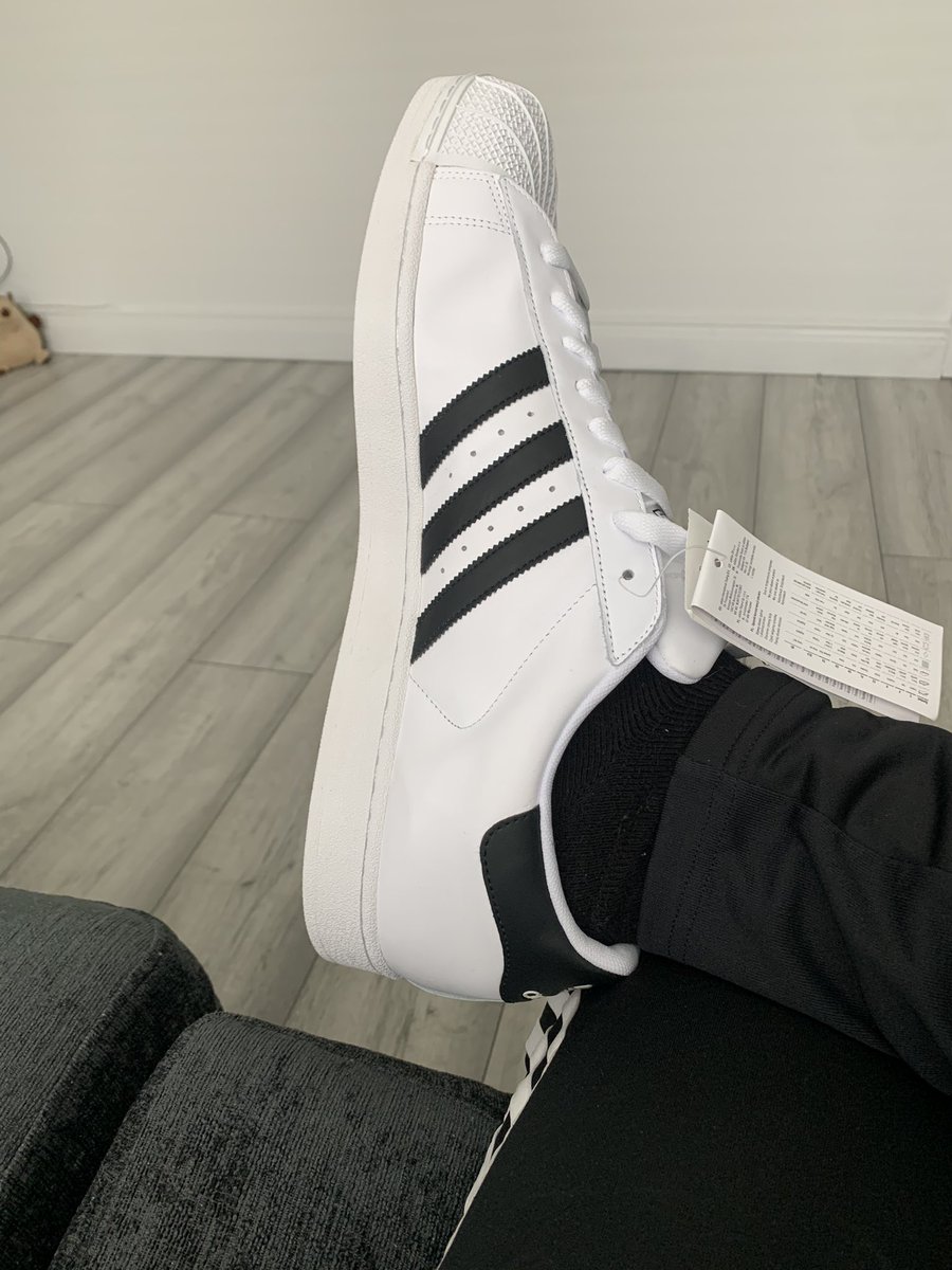 The size 19’s have arrived .... in the name of sweet fk .... my tv came in smaller box  in bits here  #adifamily