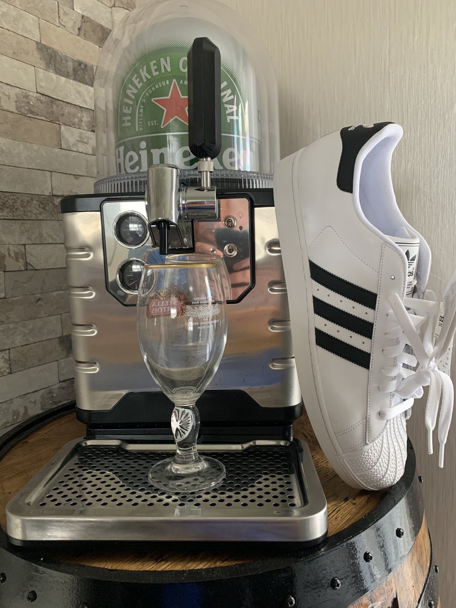 The size 19’s have arrived .... in the name of sweet fk .... my tv came in smaller box  in bits here  #adifamily