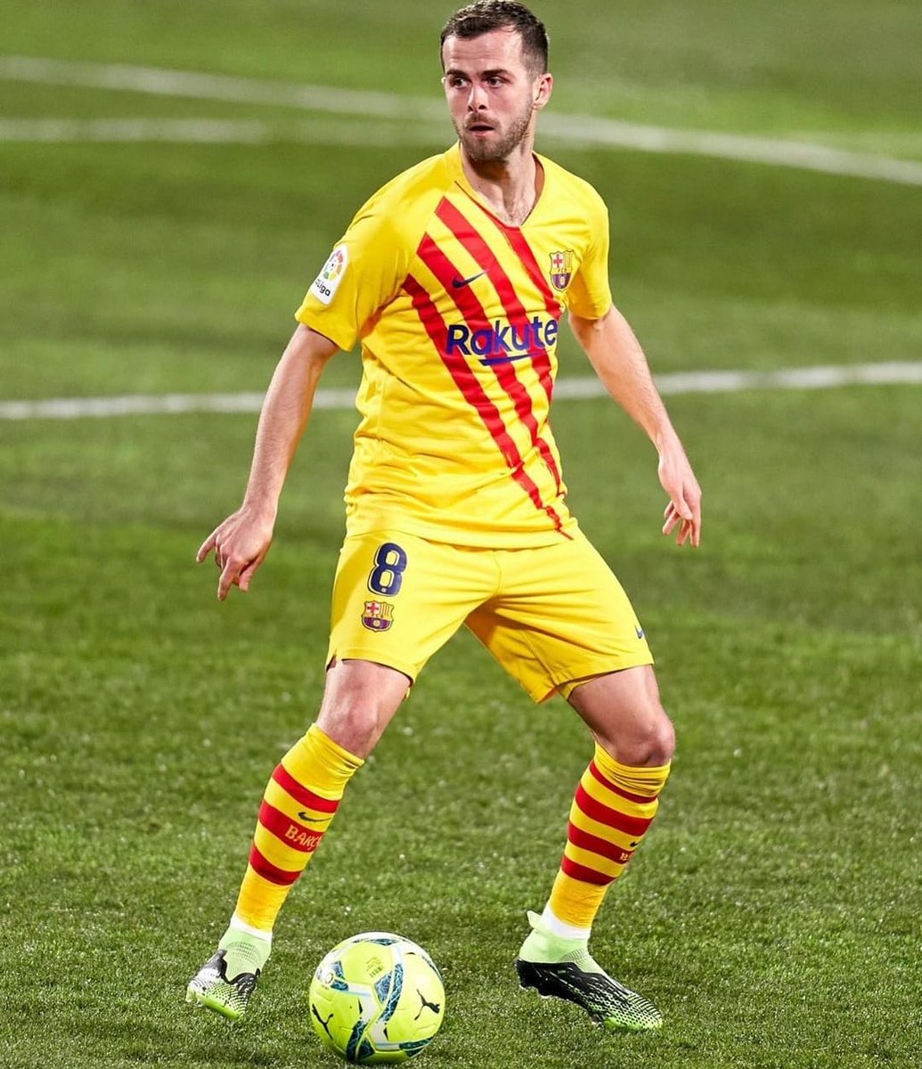 cavitacomps's tweet photo. PJANIC INJURED🤯😱🤕 #pjanic #injured https://t.co/GiyvPFcgfy