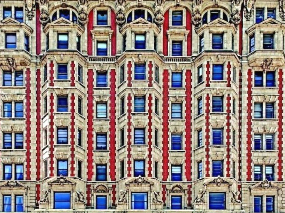 geoffwake1's tweet photo. #mathsimage
What do you see? What do you wonder?
(Chatsworth Building, NYC) https://t.co/mKF90sfa0X