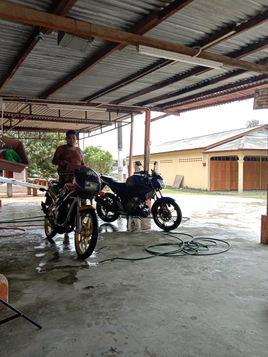 adibkanapiah's tweet photo. Baru semangat nak keje dah bersih kilat blink blink cenni  🤩 https://t.co/YnAL3cE9WU