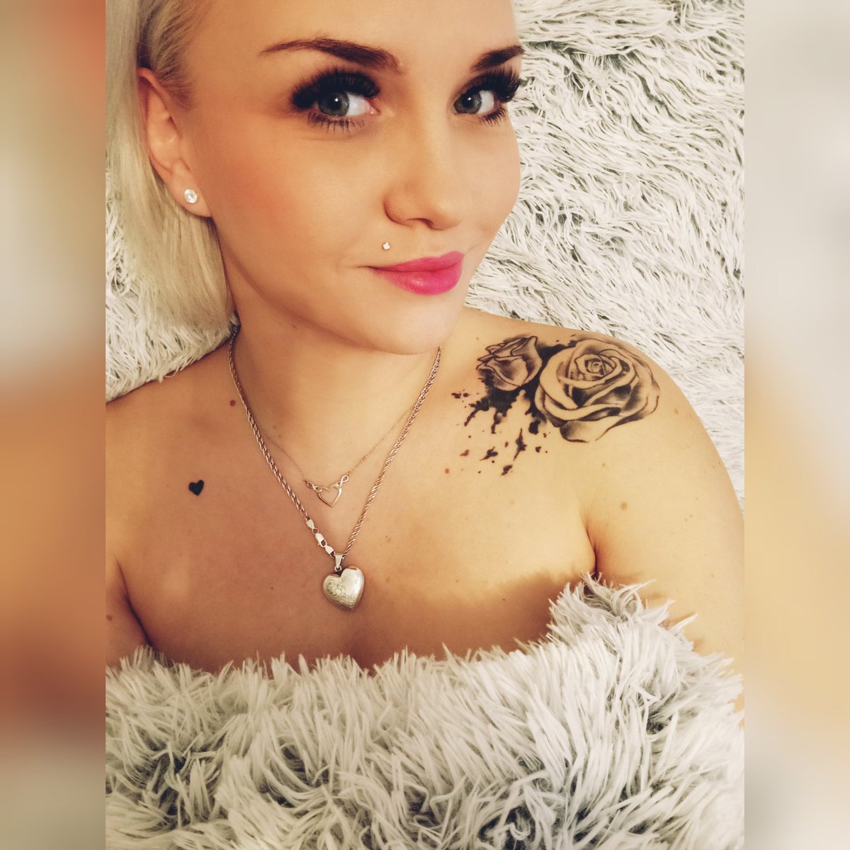Megima4's tweet photo. #NovaProfilovaFotka https://t.co/4BB6PezhSO