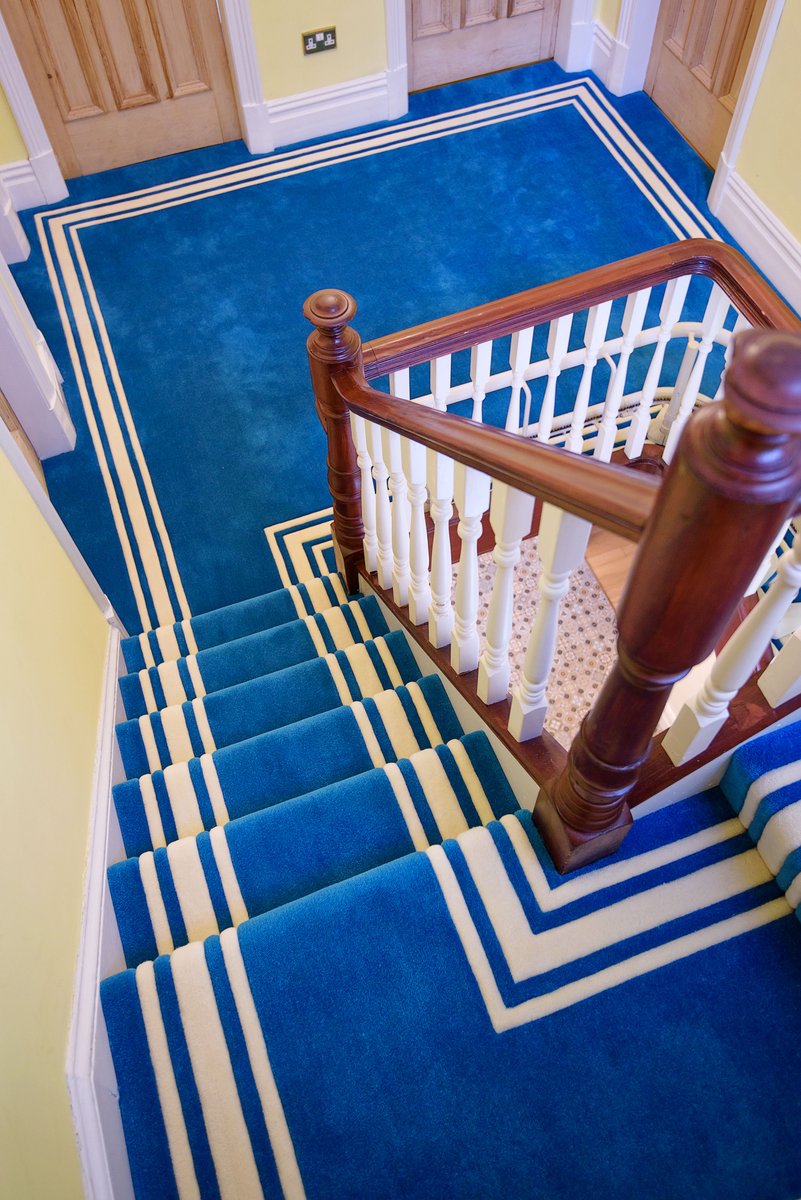 CarpetMan_AMC's tweet photo. A beautiful installation of Bronte Carpets 100% wool carpet, with carved border👌🏼
.
.
#brontecarpets #supportlocalbusinesses #ashtonunderlyne #tameside #carpetsmanchester Ashton Independent Retail #carpetsmanchester #supportsmallbusiness #supportlocalbusiness #familybusiness https://t.co/OTB9YgaUN8