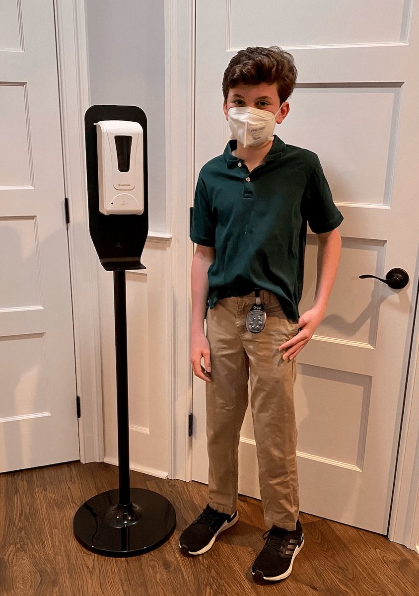 FusionHS's tweet image. Fusion PPE has the solution to help ALL SCHOOLS open safely with authentic PPE and first-hand experience in working with schools nationwide.

Read more here: fusion.healthcare/the-solution-f…

#openschools #solutionforteachers #kidsneedtobeinschool #ppeforteachers