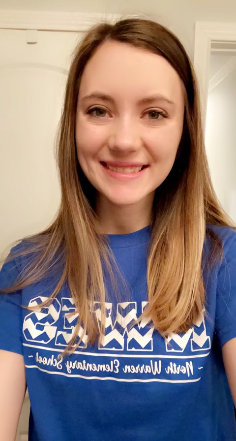 nwmediacenter's tweet photo. @MrsWellsNW showing her @nweseagles Pride 💙🦅 @WarrenCoSchools #WelcomeBackWCPS https://t.co/u31ZMQSrNT