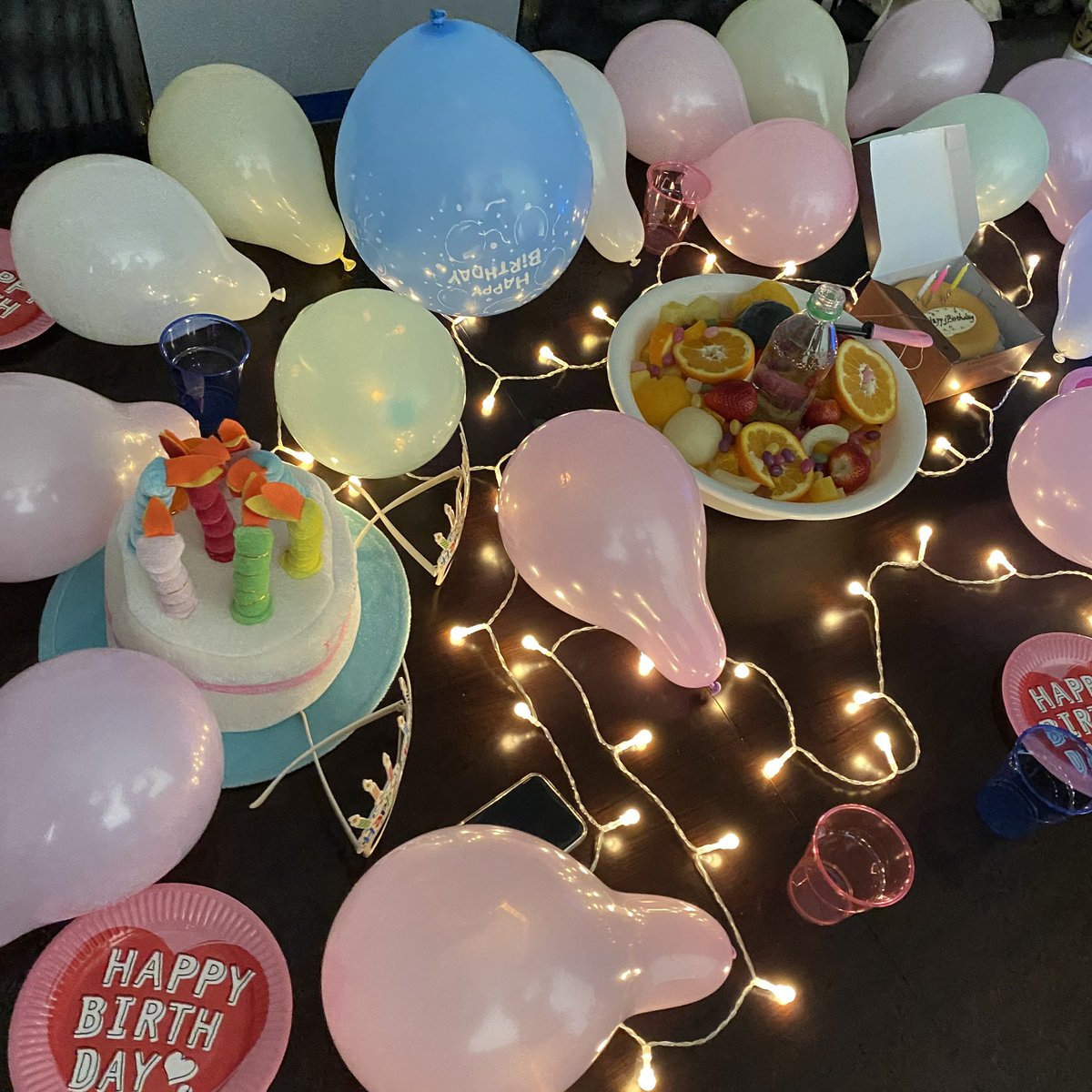 愛刃健水 風男塾 メンバーが誕生日をお祝いしてくれました 嬉しくて泣いたわ お祝いしてもらえるほどみんなに何も出来てないのに ほんま有難い 風男塾は俺の青春です まさき とうま みやび かんた りく アラン 愛してるでー 風男塾 愛刃健水 風男塾 メンバーが誕生日をお祝いしてくれました 嬉しくて泣いたわ お祝いしてもらえるほどみんなに何も出来てないのに ほんま有難い 風男塾は俺の青春です まさき とうま みやび かんた りく アラン 愛してるでー 風男塾