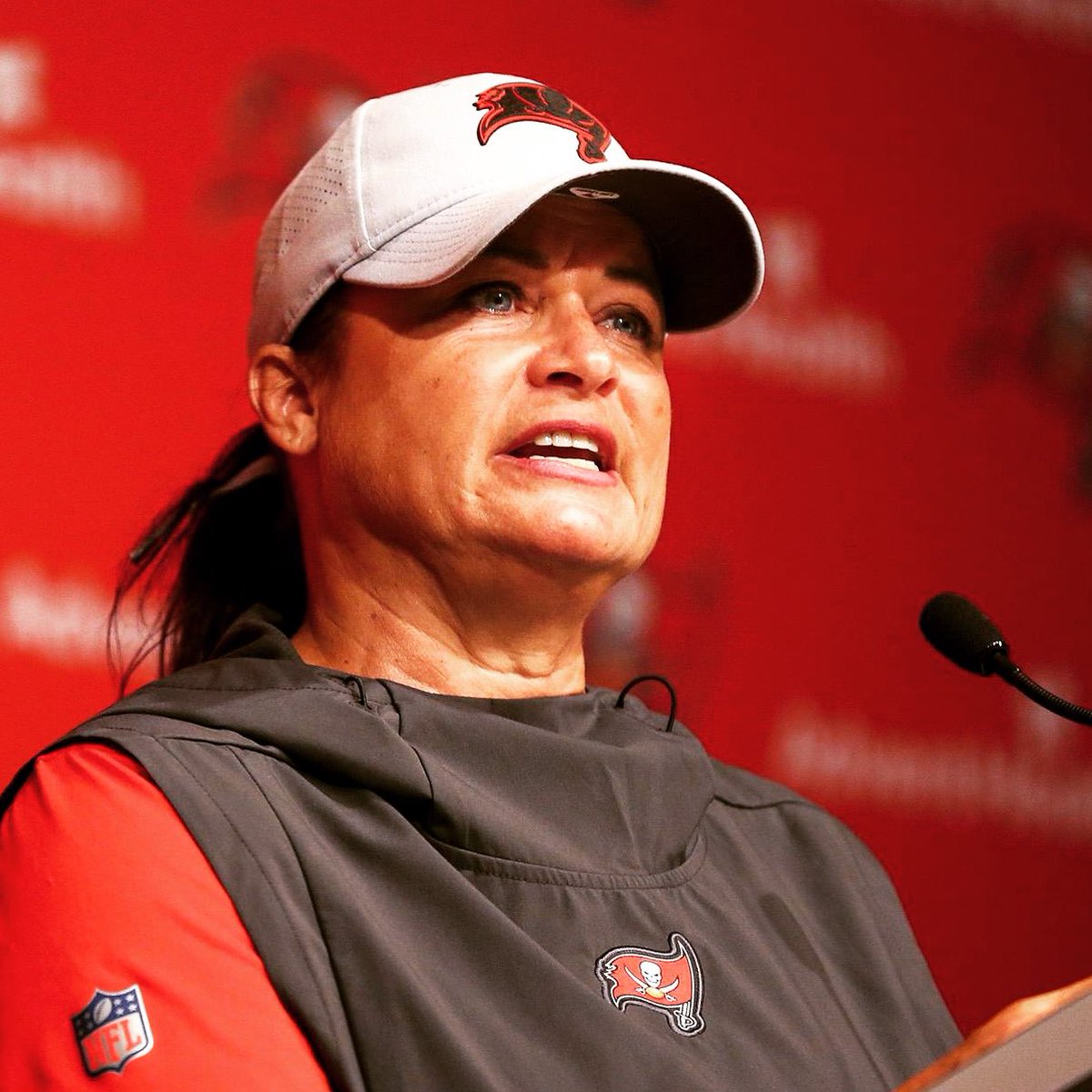Rob Keefe (@keefense) on Twitter photo So proud of <a href="/CoachLoLoc/">Coach Lo Locust</a> and her inspiring story
And proud of men like <a href="/BruceArians/">Bruce Arians</a> and <a href="/CoachThompsonCT/">Chris Thompson (Coach T)</a> (Arena Football) who helped to break down barriers.
Congrats on your #SuperBowlLV victory Coach. I know that smile is big today!
If you can teach, you can coach! So proud of <a href="/CoachLoLoc/">Coach Lo Locust</a> and her inspiring story
And proud of men like <a href="/BruceArians/">Bruce Arians</a> and <a href="/CoachThompsonCT/">Chris Thompson (Coach T)</a> (Arena Football) who helped to break down barriers.
Congrats on your #SuperBowlLV victory Coach. I know that smile is big today!
If you can teach, you can coach!