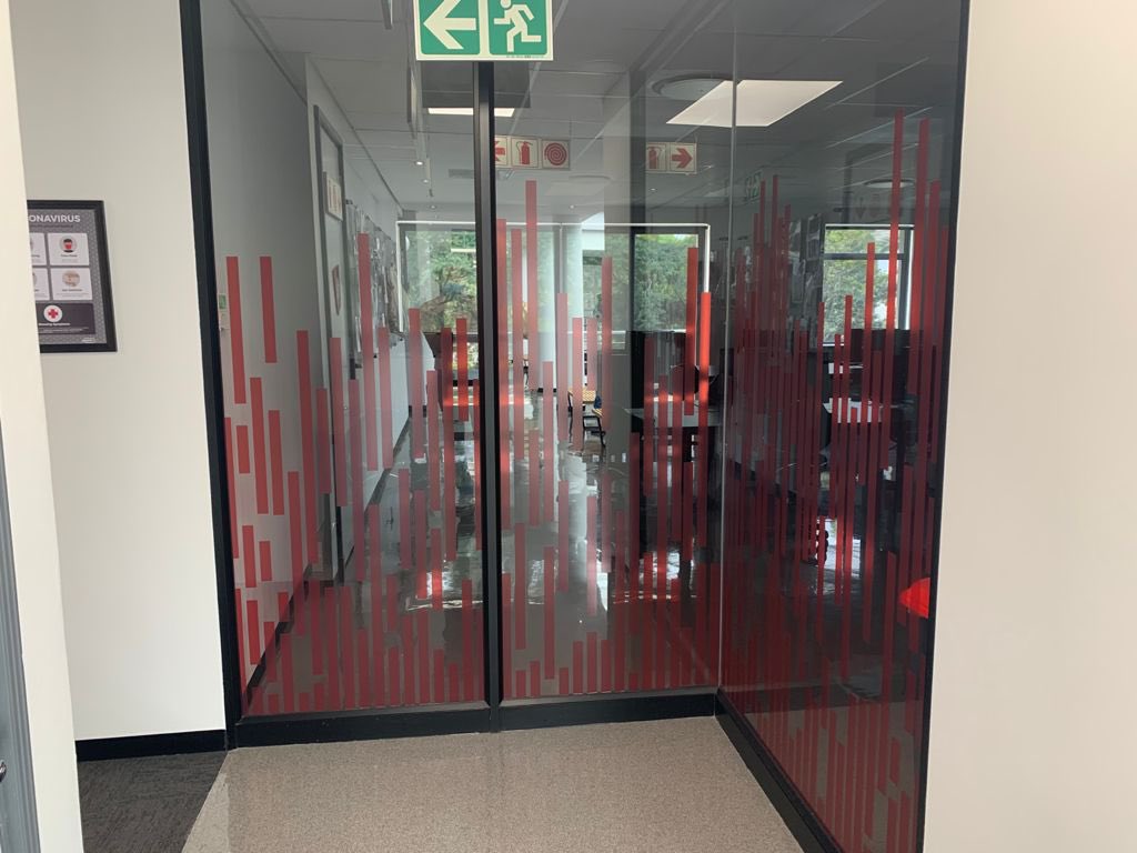 fineline_sa's tweet photo. Office Transformation! We thrive on projects like this where we have the opportunity to help a business refresh their workspace. From Wallpaper to Sandblast Vinyl on your screen doors and even all your Covid-19 essentials - we would love assist you!

#FinelineDesignSA https://t.co/MmyWaAj1BI