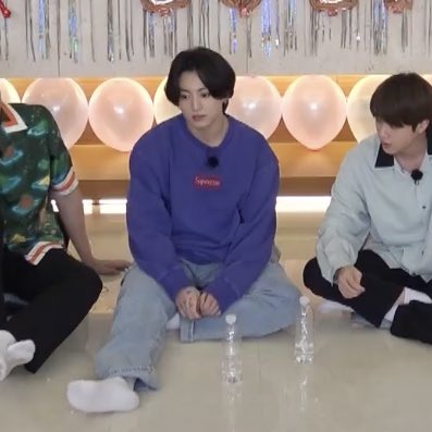 thread of jungkook sitting in run ep 128