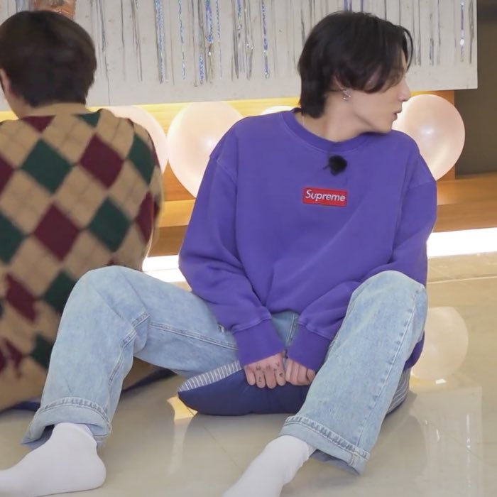 thread of jungkook sitting in run ep 128