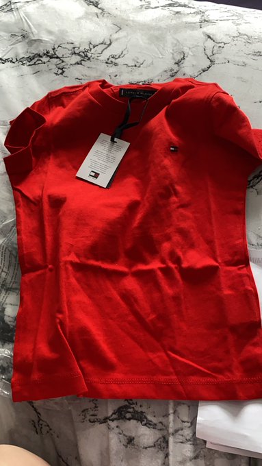 @JDSports would love to know why youve sent me this instead of what I&rsquo;ve ordered!!! #AbsoluteJoke https://t<a class="tags" target="_blank" title="On Twitter" href="/?out=eyJ0eXAiOiJKV1QiLCJhbGciOiJIUzUxMiJ9.eyJpYXQiOjE3MjUzMjA0NTgsImlzcyI6InR3cG9ybnN0YXJzLmNvbSIsIm5iZiI6MTcyNTMyMDQ1OCwiZXhwIjoxNzU2ODU2NDU4LCJyZWRpcmVjdF91cmwiOiJodHRwczovL3R3aXR0ZXIuY29tL0pEU3BvcnRzIn0.abmhWb7w3iWuK0R00Rw9fEePP_1b1cEr5dOQmXx45gl9rHGeFiMrqBJjFz7V_Iu922n8ZIv9Z8xV9OsEb4HnHA">@JDSports</a><a href="/tag/absolutejoke"class="tags"><span>#absolutejoke</span></a>