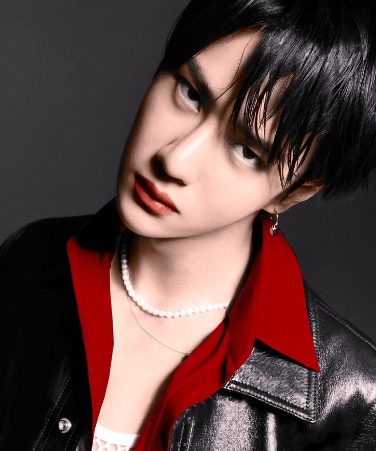 red yibo as red underwear ~ a thread