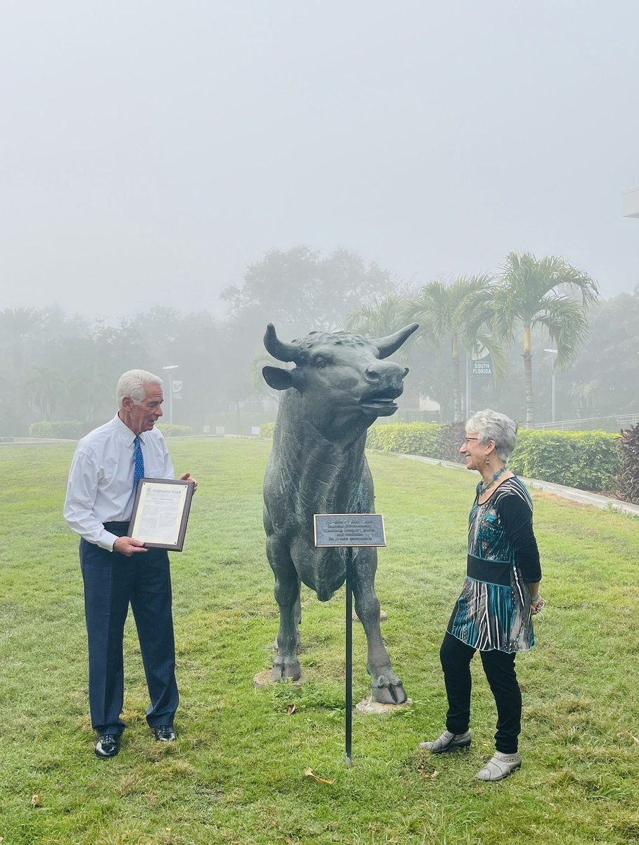 PeterSchorschFL's tweet image. .@RepCharlieCrist honoring the great Helen Levine (@HelenLe13340920), former Vice President of USF. 

Yes, it’s quite foggy in downtown St. Pete.