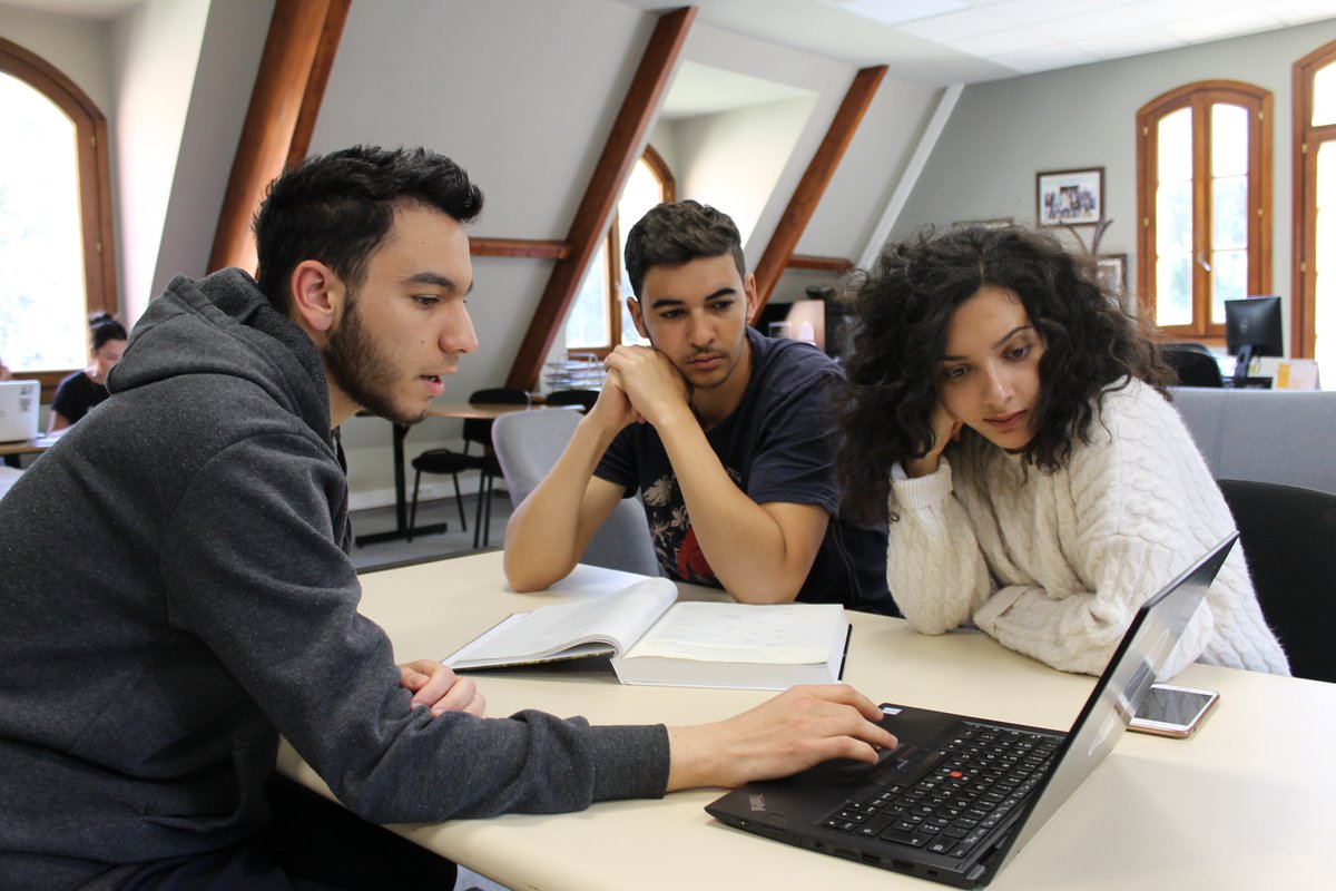 AlAkhawayn University in Ifrane (@alakhawayn) on Twitter photo #tuesdaytips :"Learn from everything. Pay attention when things go well; pay extra attention when they don’t, and how people react to it. Build relationships with the people who face problems by being their solution"
#staysafe #staypositive💯  #aui #excellence #identity #tuesdaytips :"Learn from everything. Pay attention when things go well; pay extra attention when they don’t, and how people react to it. Build relationships with the people who face problems by being their solution"
#staysafe #staypositive💯  #aui #excellence #identity