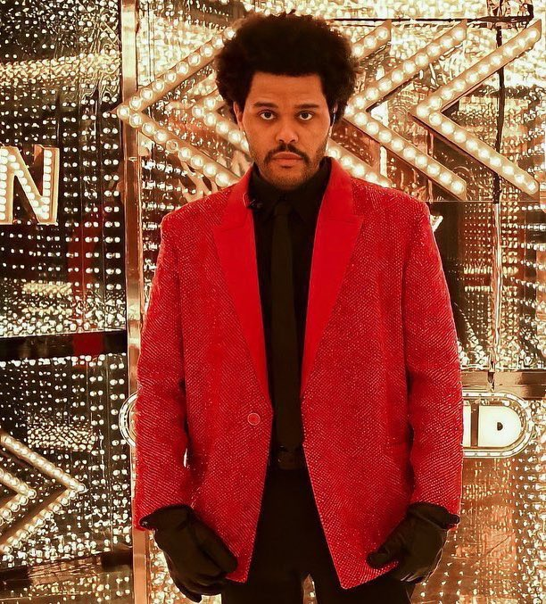 mil0tix's tweet photo. The Weeknd                Lunes por la mañana https://t.co/PT8o3T8MQS