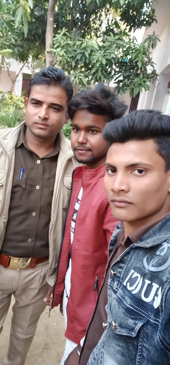 SamshadBeg tweet picture