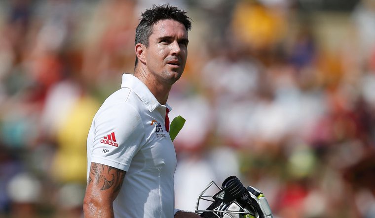 Fernando Alonso / Kevin Pietersen-very very good, a goat of their era (gote?)-very very controversial-went away for a bit and came back again-NOT a team player