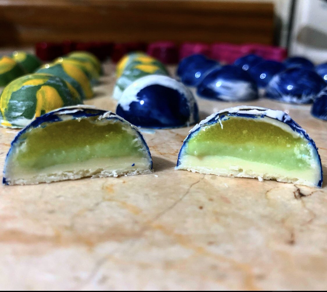 walkingmochii's tweet image. Les comparto mi emprendimiento y pasión por la chocolatería, los estoy vendiendo con diferentes sabores y son perfectos para regalar. @crazy_green_choc en ig. Les agradezco un retweet