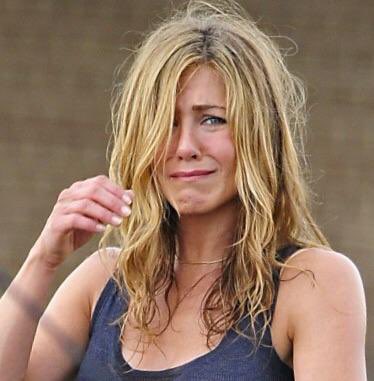 Stupid H*e:“Bitch talking she the queen, when she looking like a lab rat, I'm Angelina, you Jennifer, Come on, bitch, you see where Brad at”