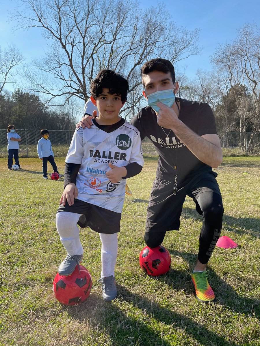 balleracad's tweet photo. Learning from the best 💪🏽⚽️
#BallOn #BallerAcademy https://t.co/xce2Jywwan